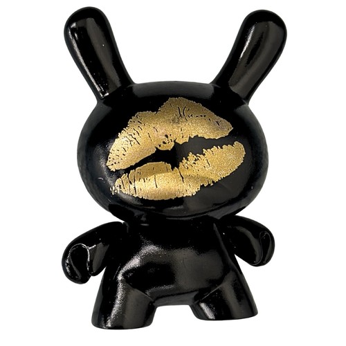 Kidrobot dunny fatale - kidrobot,